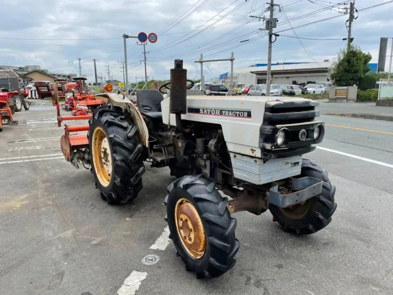 三養基郡みやき町 サトウ トラクター ST3240 買取実績