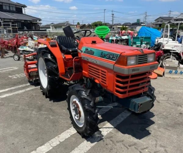 三養基郡上峰町 クボタ トラクター L1-245 買取実績