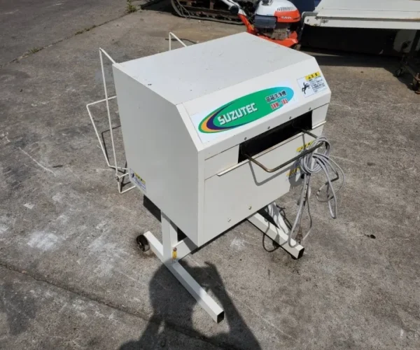 苗箱洗浄機 スズテック 特殊作業機械 SNW-105 買取実績
